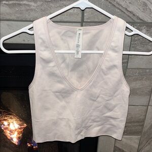 Athleta Blush V-Neck Crop Top